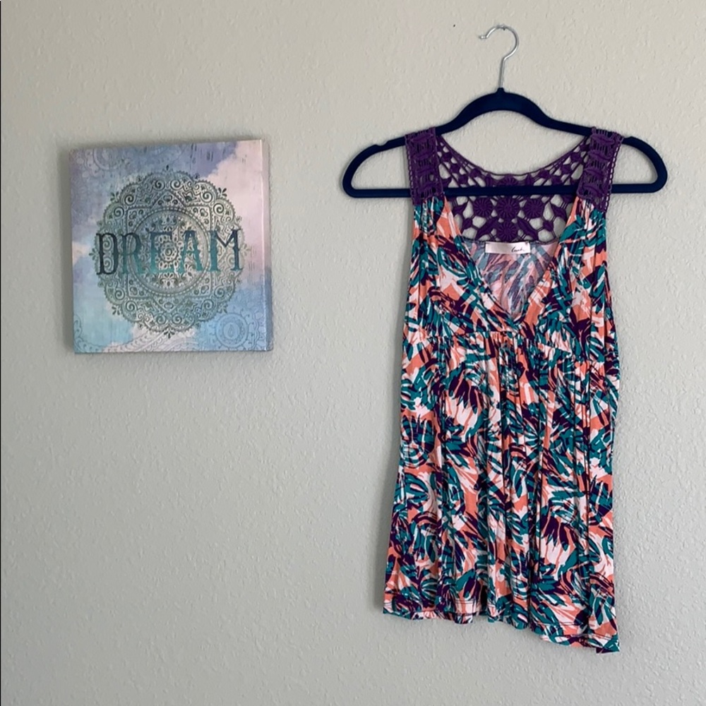 Lush floral flowy top with crochet back